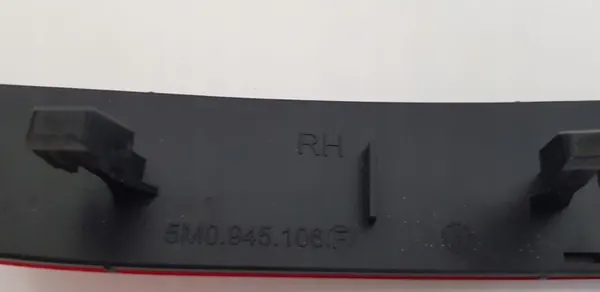 VW GOLF 6 PLUS CROSS Oikea Heijastin 5M0945106F image 6