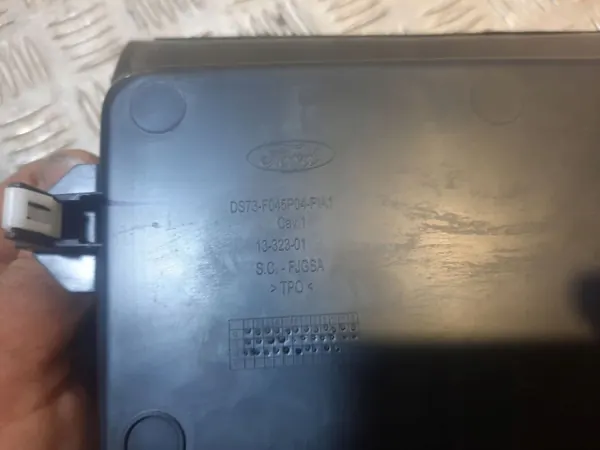 Panel encendedor trasero Ford Fusion II OEM DS73F045P04 image 3