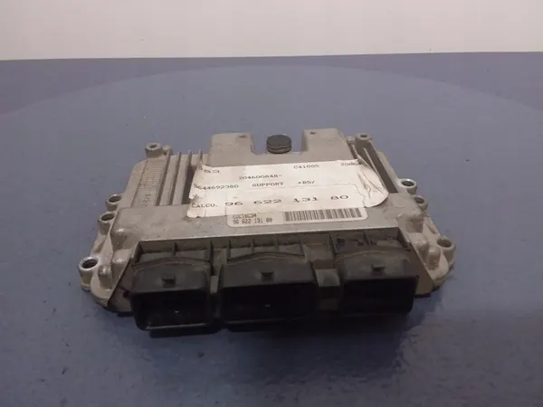 CITROEN C4 I 1.6 HDI Motorstyrningsenhet 9662213180 image 3
