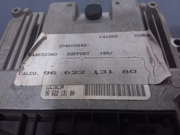 CITROEN C4 I 1.6 HDI Motorstyrningsenhet 9662213180 image 5