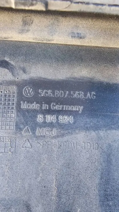 OEM 5G6807568AG Spoiler para-choques difusor - Usado image 7