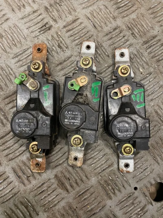 Mitsubishi Pajero II Centrale Sluiting Actuator OEM MB669156 image 2