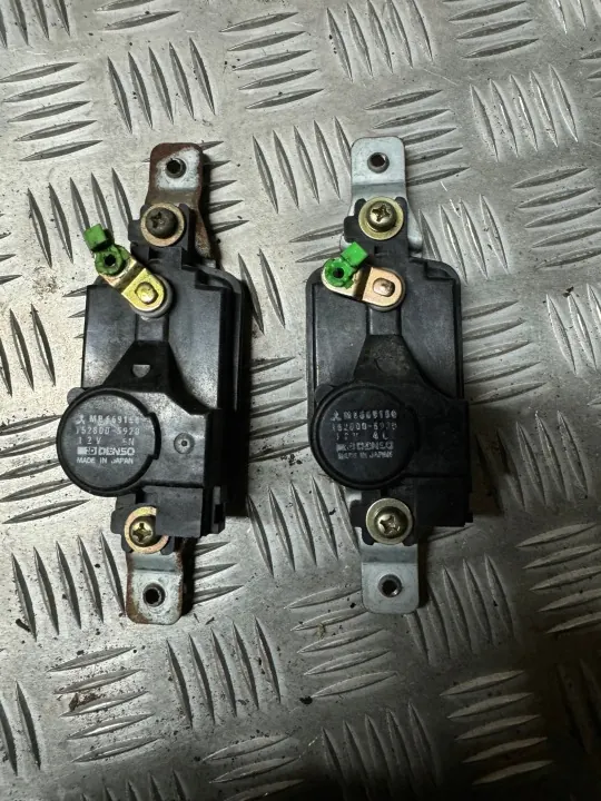 Mitsubishi Pajero II Centrale Sluiting Actuator OEM MB669156 image 7