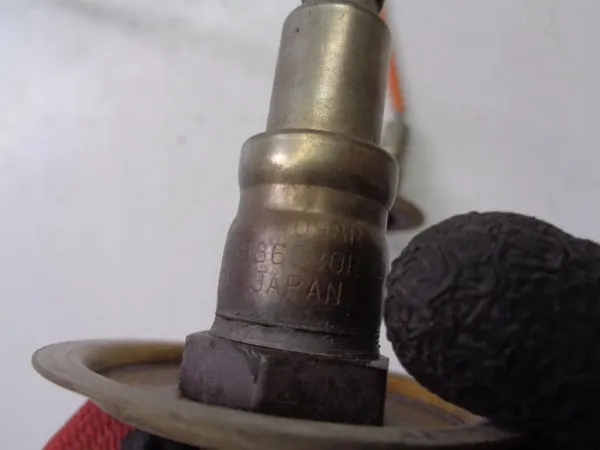 Sensores Lambda Renault Clio V 1.0 TCE 2020 image 9