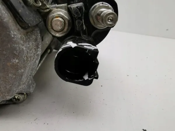 Motor de arranque Skoda Octavia Mk4 2022 image 7