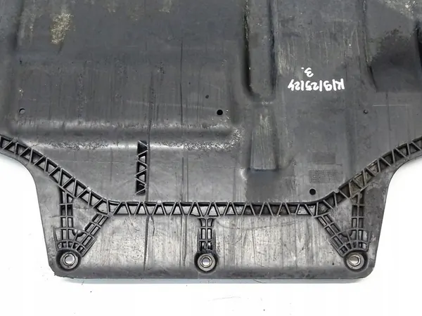 Motorplåt Skoda Octavia III 5Q0825902B image 4