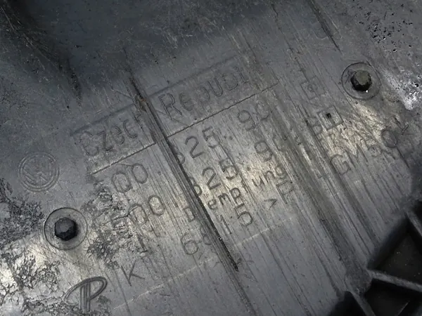 Motorplåt Skoda Octavia III 5Q0825902B image 9