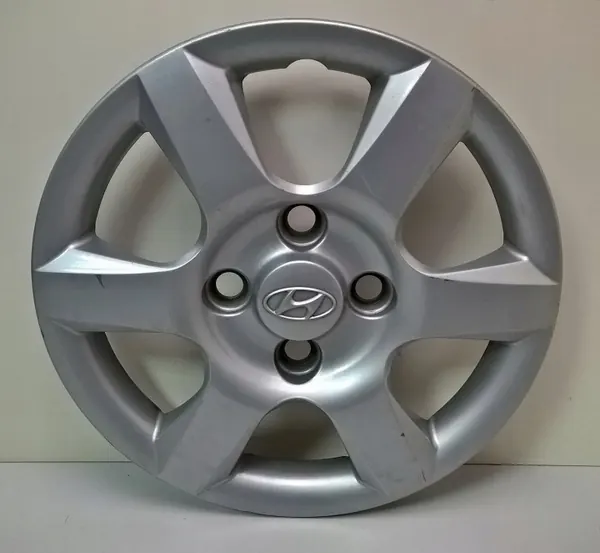 Hyundai i20 i30 Pyöränkansi OEM 52960-17150 15" image 2