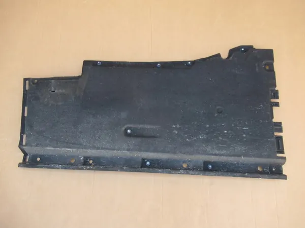 AUDI A7 A6 C7 Protection Sous-Châssis Droit 4G0825208 image 3