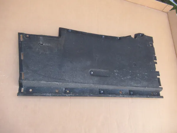 AUDI A7 A6 C7 Protection Sous-Châssis Droit 4G0825208 image 5