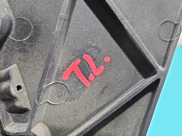 Deslizamento do Para-choque Traseiro Esquerdo Audi Q5 08- 8R0807453 image 4