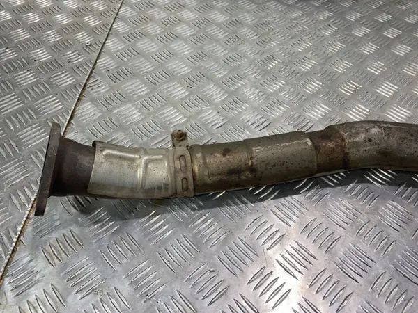 Silenciador Subaru OE FBZ20588 - Usado image 3