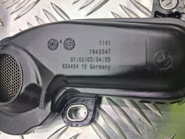 BMW 7643047 Oliepomp Zuigleiding - Gebruikt OEM image 3