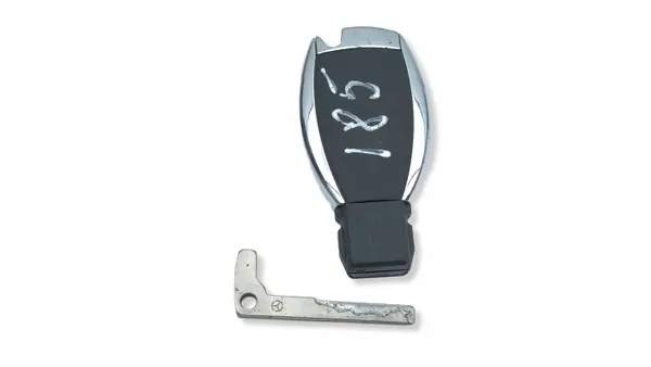 Mercedes-Benz Schlüssel oder Karte OEM AMD229612 für C-Klasse W204 image 6