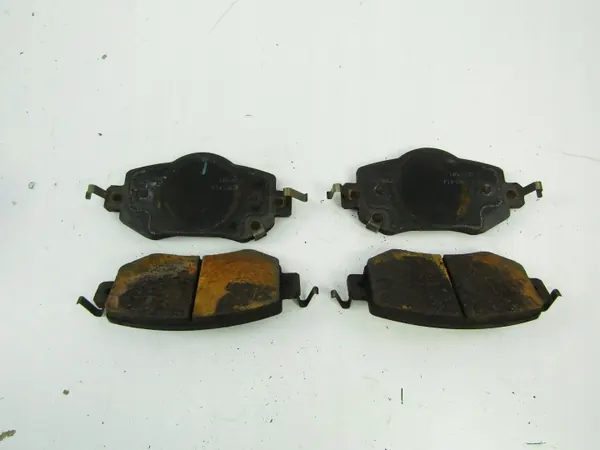 OEM 6608235172 Fram bromsbelägg för Geely E245 image 2