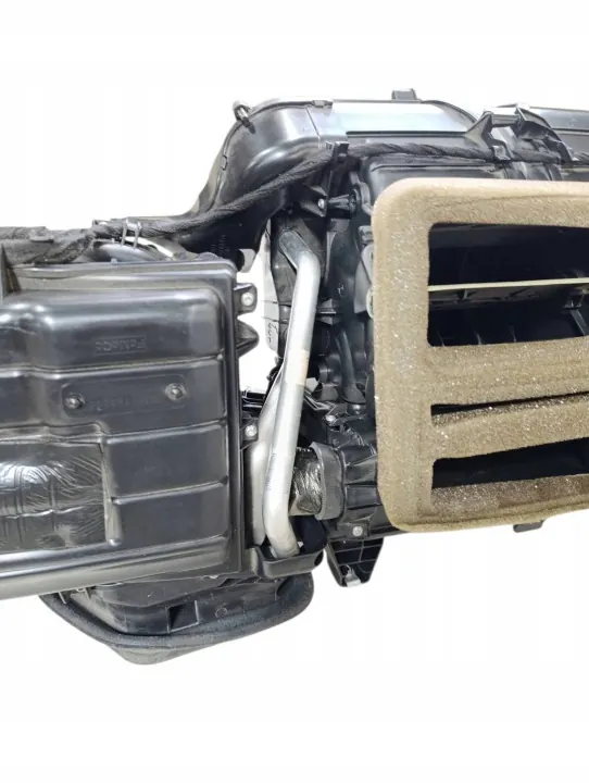 Heizungskern Ford Mustang VI 2019 OEM FR3B19B555 image 4