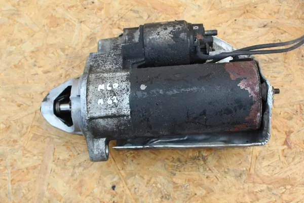 Motor de arranque 1.7kW Gasolina BMW E32 E34 E38 E39 E53 OEM image 2