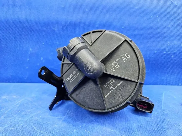 Pompe à air secondaire Audi A6 C7 50 TFSI OEM 079959231A image 2