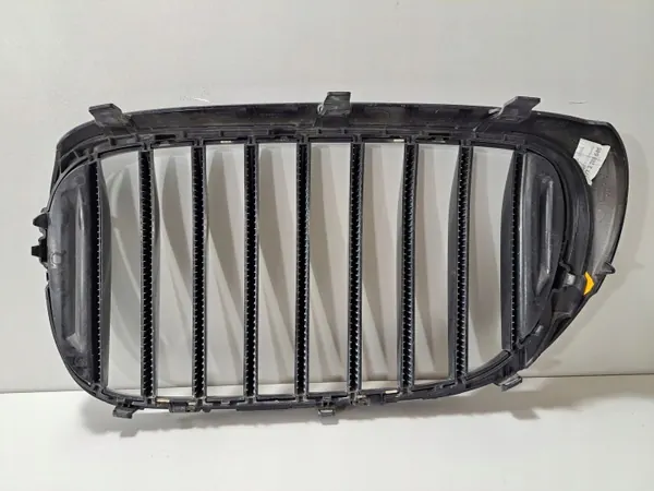 Ventilationsgall BMW 7 G11 G12 OEM 2289685 - Begagnad image 7
