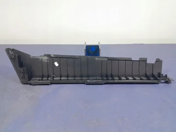 Audi Q7 II rechte Kofferraumabdeckung OEM 4M0863528J image 4