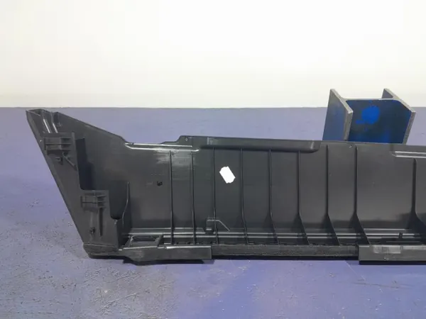Audi Q7 II rechte Kofferraumabdeckung OEM 4M0863528J image 5