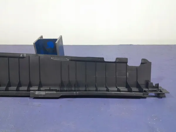 Audi Q7 II rechte Kofferraumabdeckung OEM 4M0863528J image 6