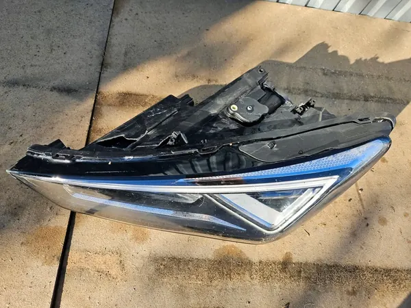 SEAT LEON IV Luz Frontal Esquerda Full LED image 5