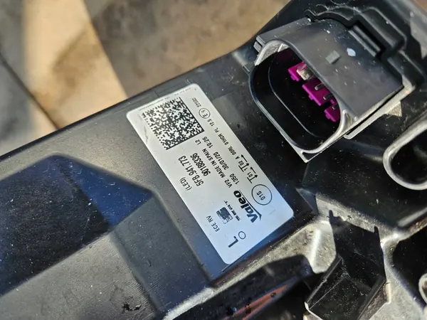 SEAT LEON IV Luz Frontal Esquerda Full LED image 8