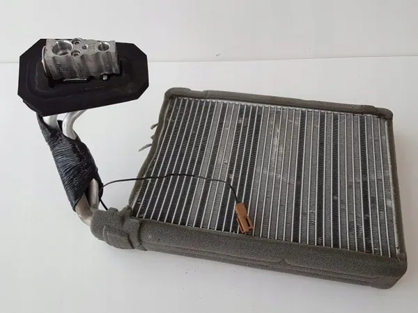 Subaru Forester AC-förångare OEM T43828B - Begagnad image 3