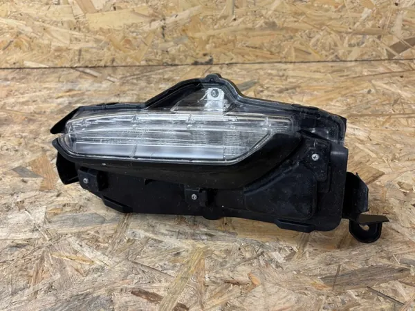 Toyota Yaris Cross 2021+ Halogeen DRL Links Voor image 2