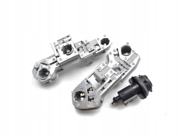 Volvo C30 Rückleuchten-Fassung OEM 27712104 image 9