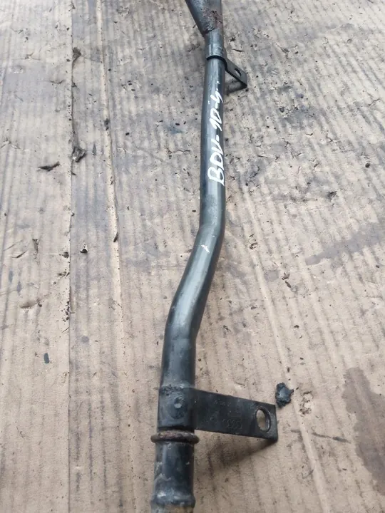 Vesiputki 2.4 2.8 V6 Audi A4 B6 A6 C5 Passat B5 078121081Q image 3