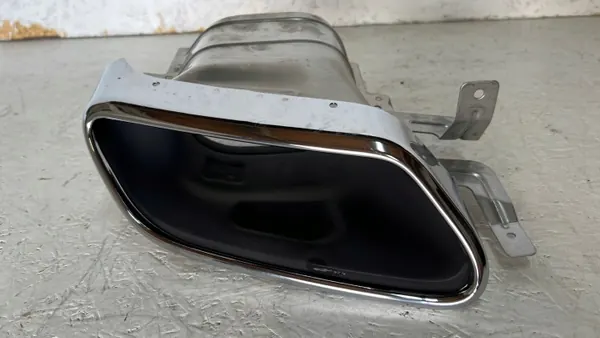 OEM 31455531 Oikea pakoputken pää Volvo S60 V60 image 3