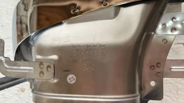 OEM 31455531 Oikea pakoputken pää Volvo S60 V60 image 5