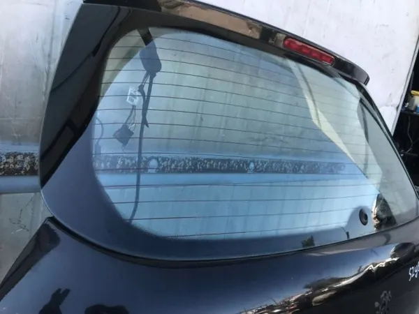 Luna trasera OEM Szyba tylna Peugeot 307 - Usada image 3