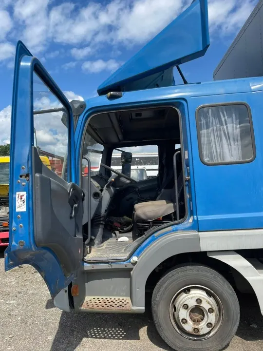 Mercedes-Benz OE complete cabine voor Atego 818 L image 4