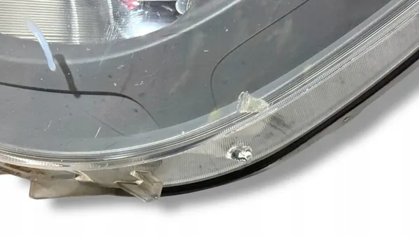 Linker voorlicht Mercedes-Benz Sprinter W906 2017 A9068202361 image 7