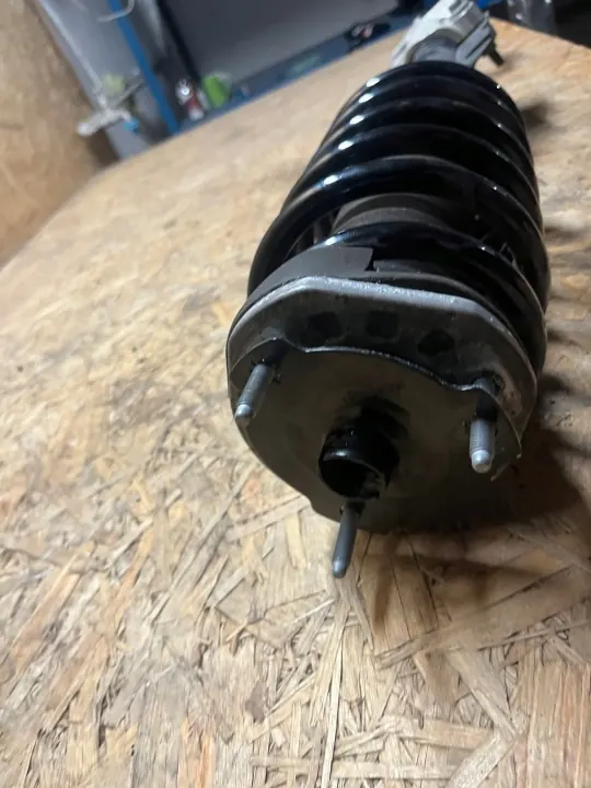 JEEP OEM 68458142AG Etuvasen Iskunvaimennin image 5