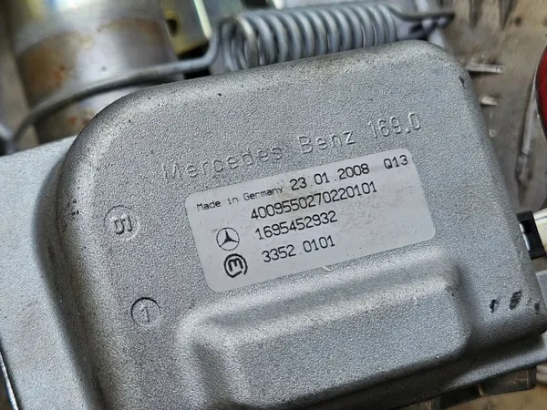 Mercedes-Benz Lenkradsperre OEM PP169460596 image 5
