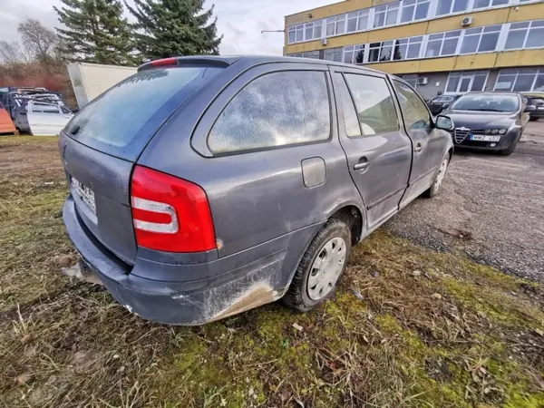 Polttoainepumppu OEM 1k0919050d Skoda Octavia 2006 image 6