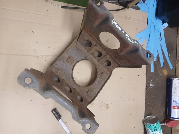 Reservewielbevestiging Suzuki Vitara I 3d OEM image 6