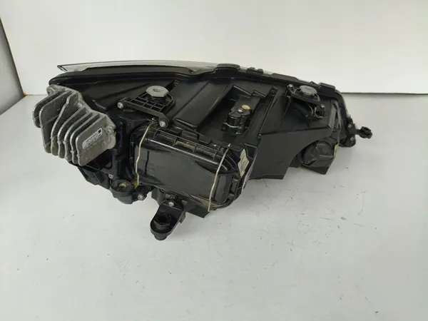 Farol esquerdo Seat Leon III 3 5F 2013-2017 OEM image 7