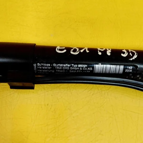 Säkerhetsbältesspänne höger fram OEM DRC98343 BMW image 7