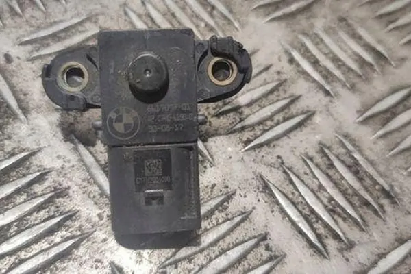 MAP Sensor BMW 5 (F10) 2.0L Diesel 2015 OEM 8617097 image 2