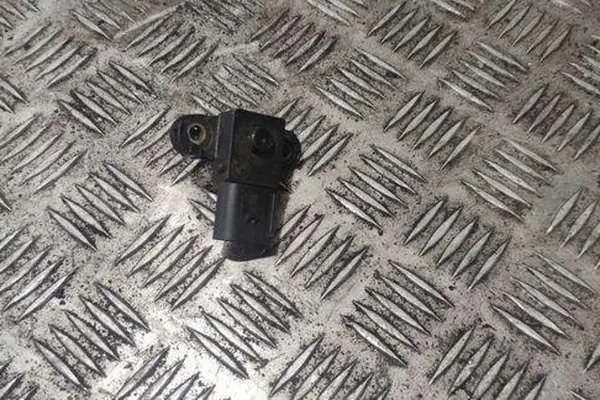 MAP Sensor BMW 5 (F10) 2.0L Diesel 2015 OEM 8617097 image 3