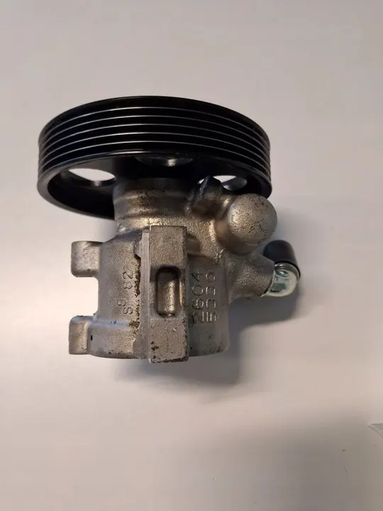 Servostyrningspump 2.0 HDI 306 Peugeot 4007X0 image 4