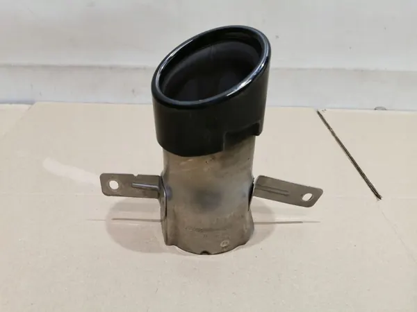 Mercedes A35 W177 vasen pakopää OEM A1774907900 image 2