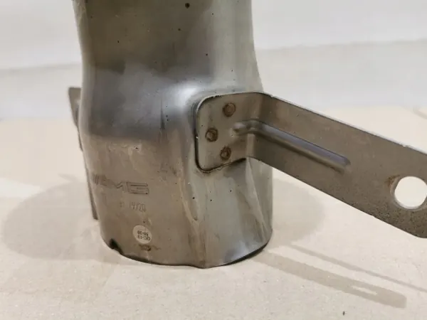 Mercedes A35 W177 vasen pakopää OEM A1774907900 image 5
