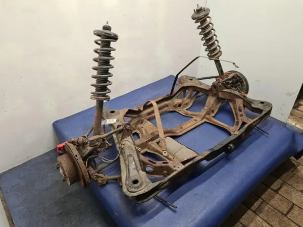 Viga suspensión trasera Honda Accord VII OEM SIMAR-57143- image 3