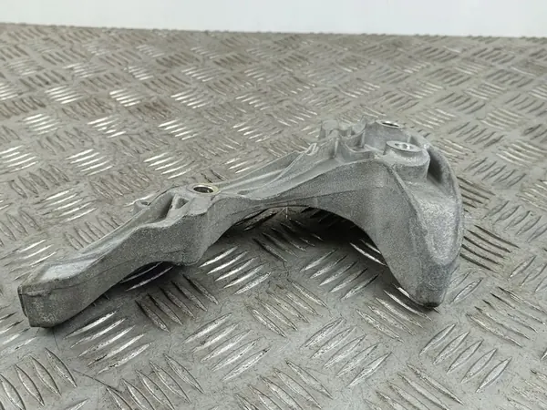 Support de compresseur AC Jeep Cherokee 2019 04627674AD image 3